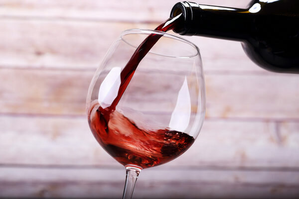 Polsladka vina so lahko slabe kakovosti. (Foto: Pixabay.com)