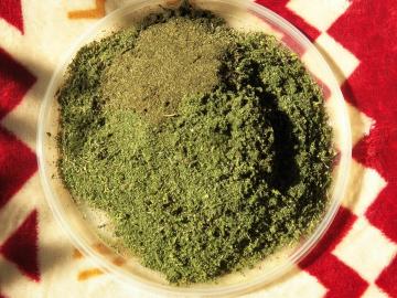 Kako narediti koprive v prahu po okusu kot alg Norija