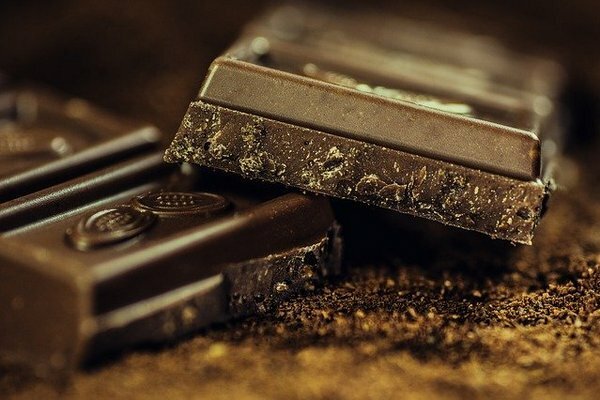 Temna čokolada je zdrava: vsebuje veliko vitaminov in antioksidantov (Foto: Pixabay.com)