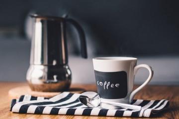 7 razlogov za pitje manj kave: kako lahko je nevarno?