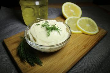 Kako narediti domačo majonezo z limono. Moj najljubši recept